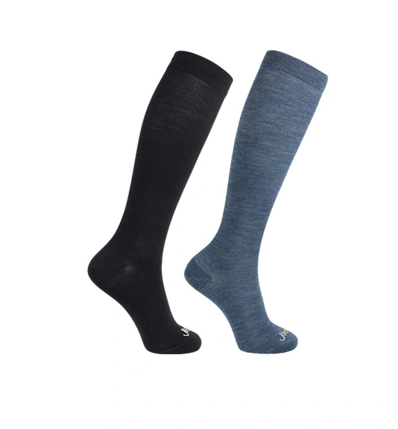 Cozy Comfort: Merino Wool Compression Socks, 2-Pack! All-Day Relief, Stylish Solids.